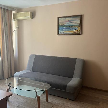 Family Hotel Central Burgas Extérieur photo