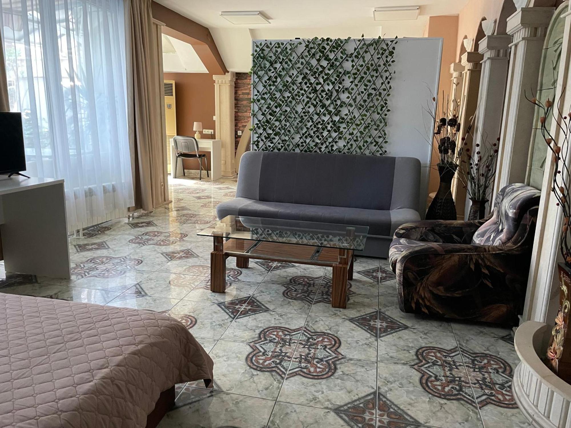 Family Hotel Central Burgas Extérieur photo