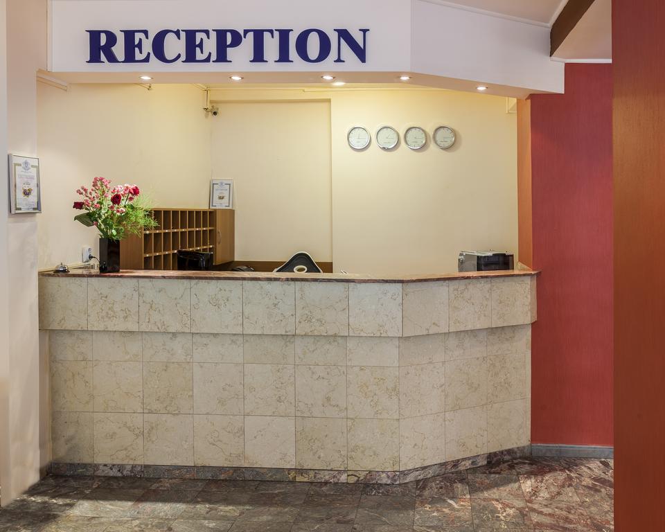 Family Hotel Central Burgas Extérieur photo